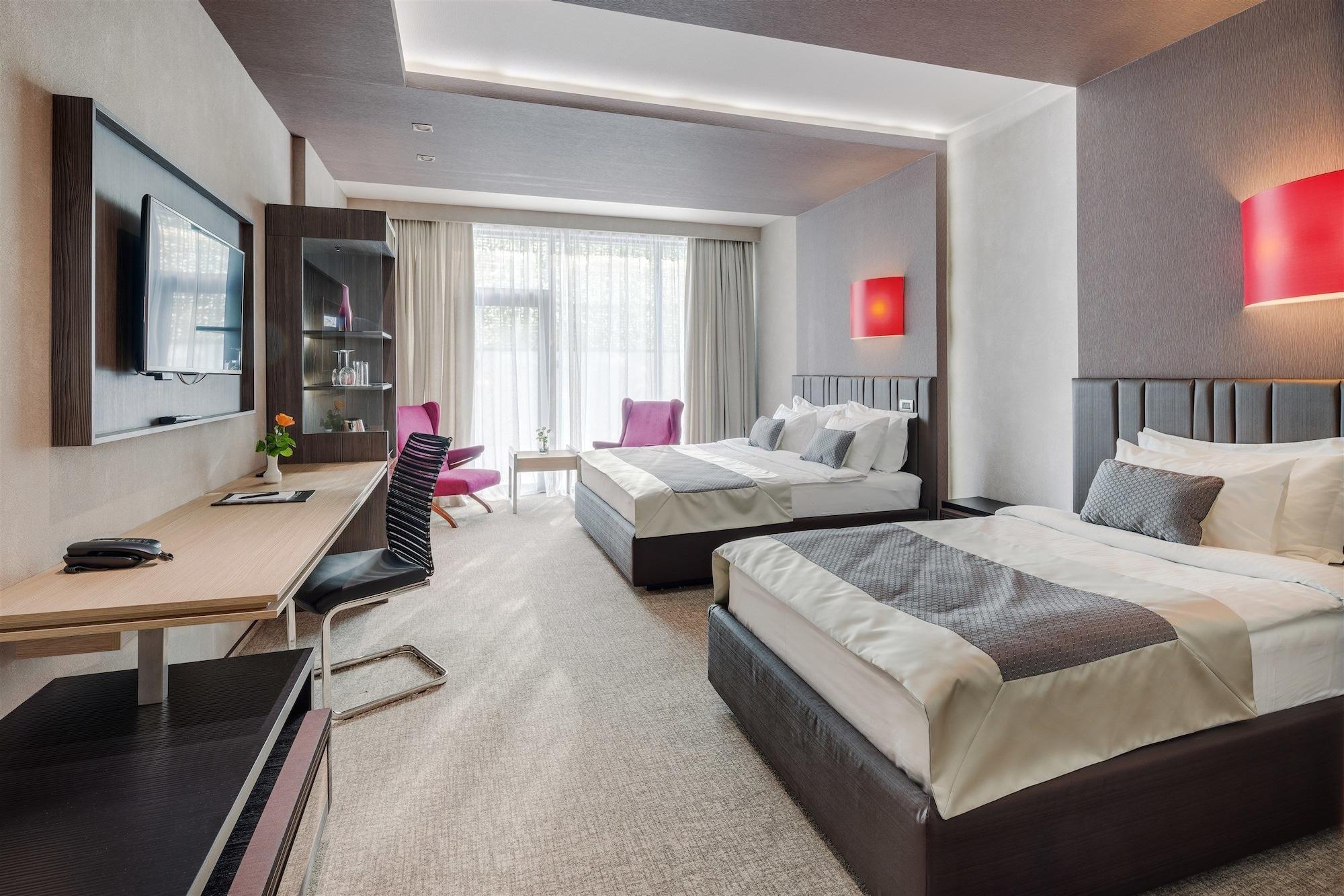 Sky Blue Hotel & Spa Paulesti  Zewnętrze zdjęcie