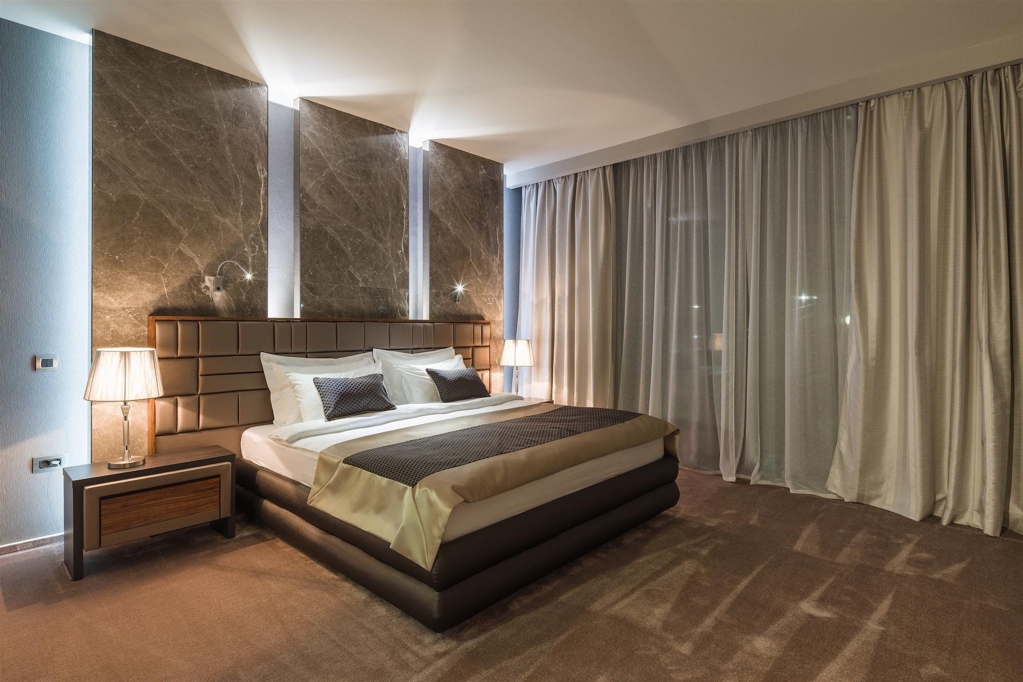 Sky Blue Hotel & Spa Paulesti  Zewnętrze zdjęcie