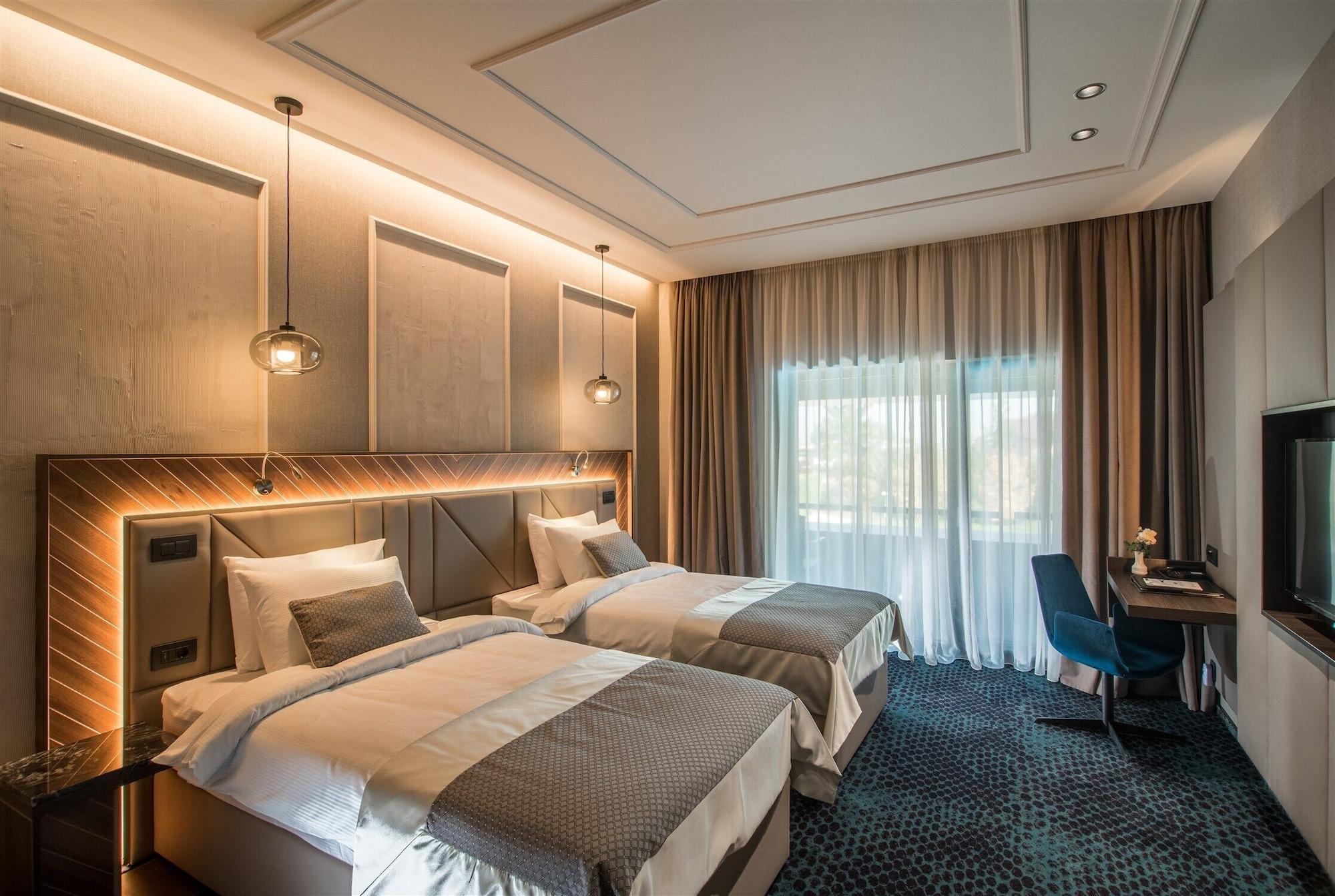 Sky Blue Hotel & Spa Paulesti  Zewnętrze zdjęcie
