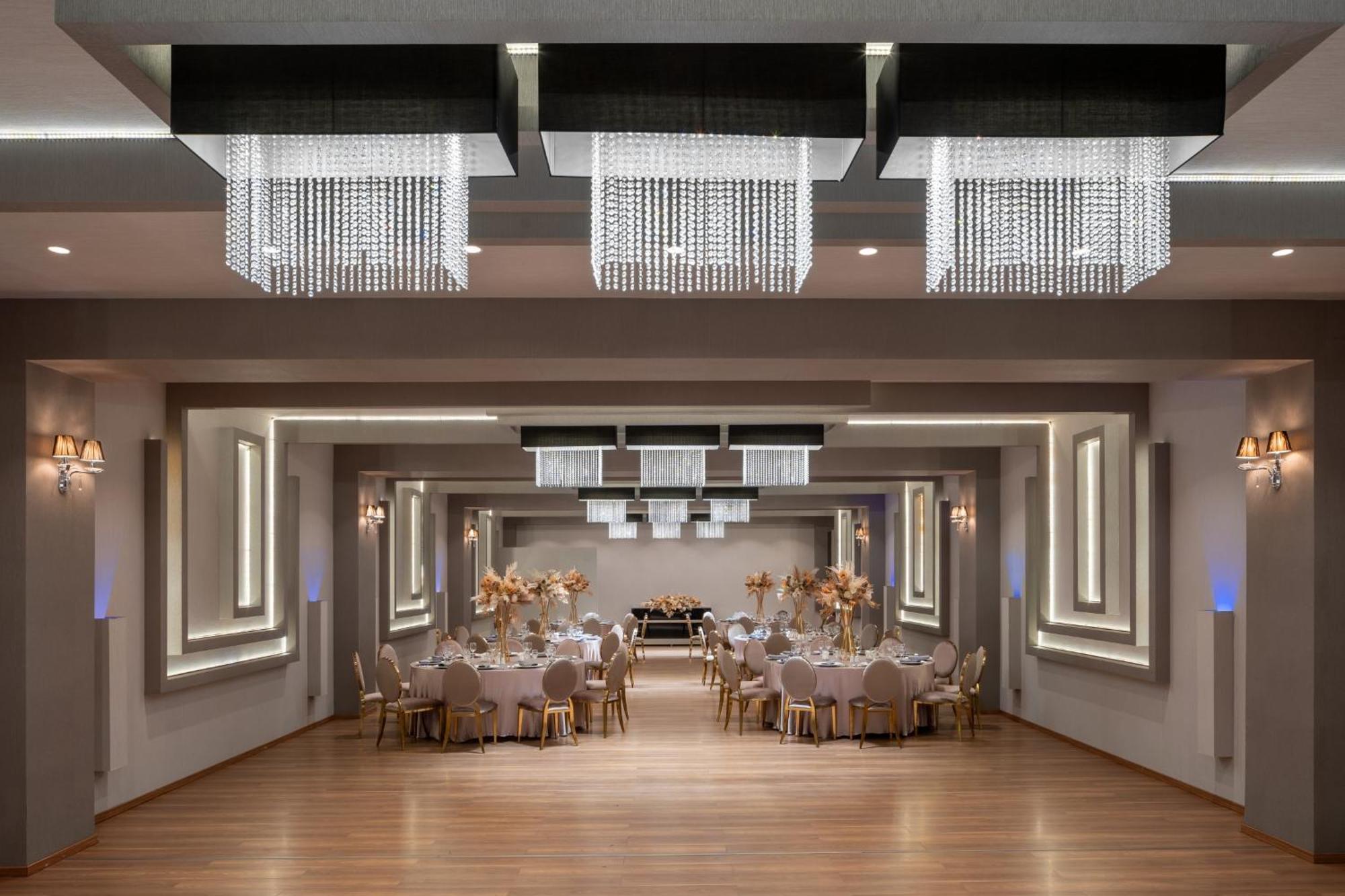 Sky Blue Hotel & Spa Paulesti  Zewnętrze zdjęcie