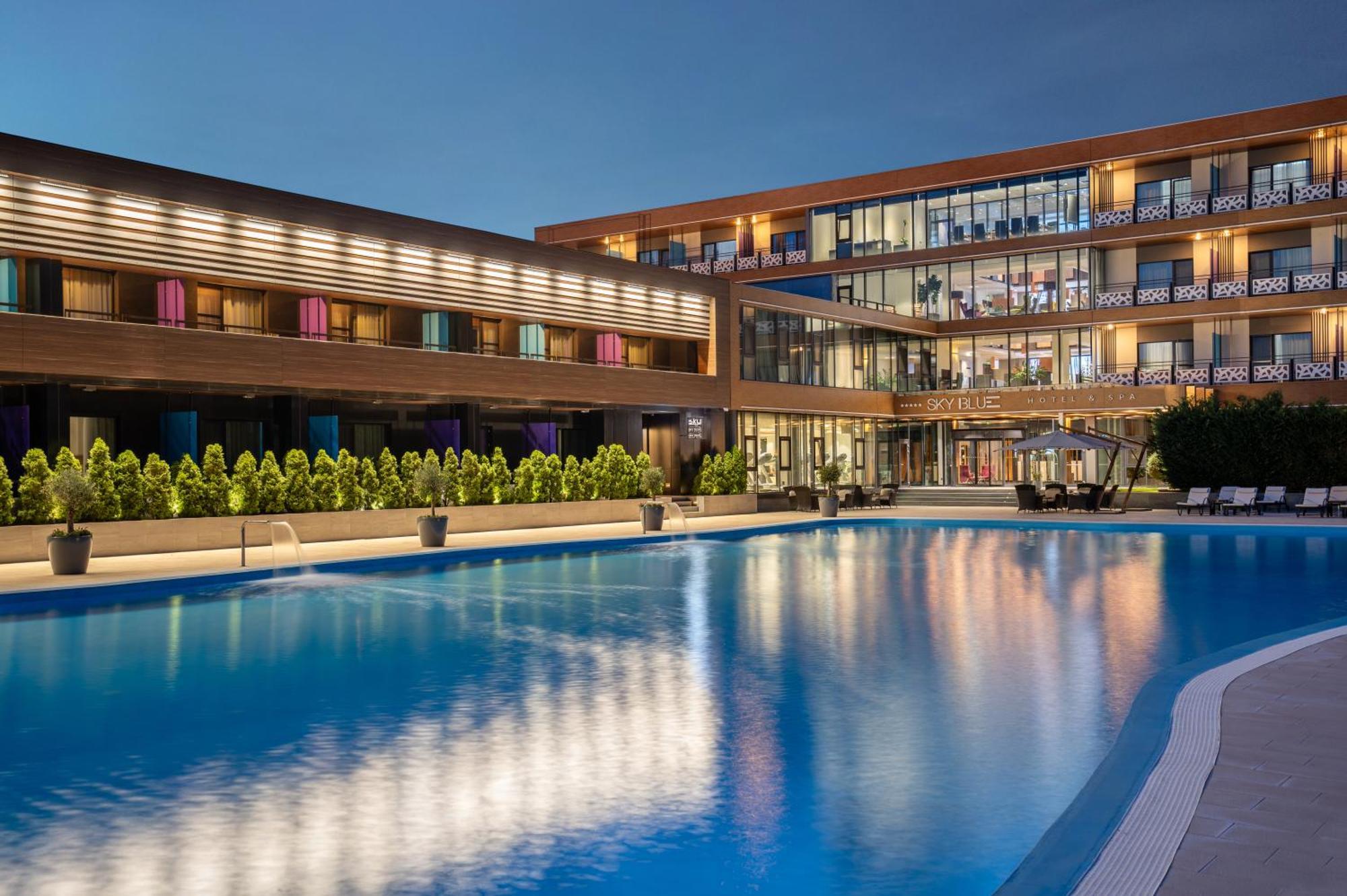 Sky Blue Hotel & Spa Paulesti  Zewnętrze zdjęcie